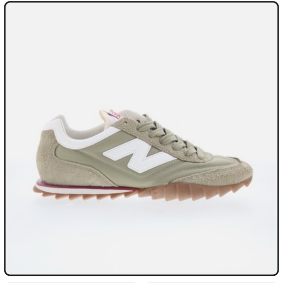 New Balance Men’s RC30 'OLIVE' gently used - Picture 2 of 7